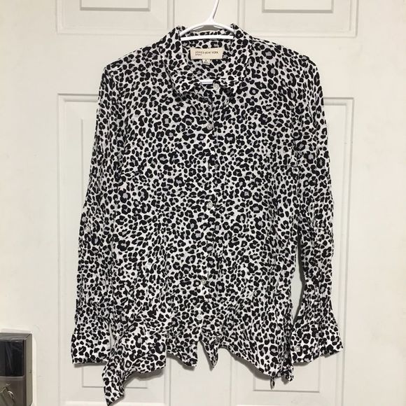 Jones New York Sport Grey & Black Leopard Pattern Shirt Size M - Picture 1 of 7